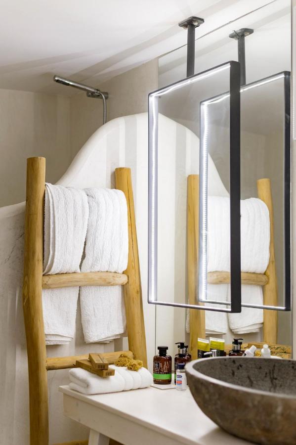 Menori Luxury Suite Panormos  Luaran gambar