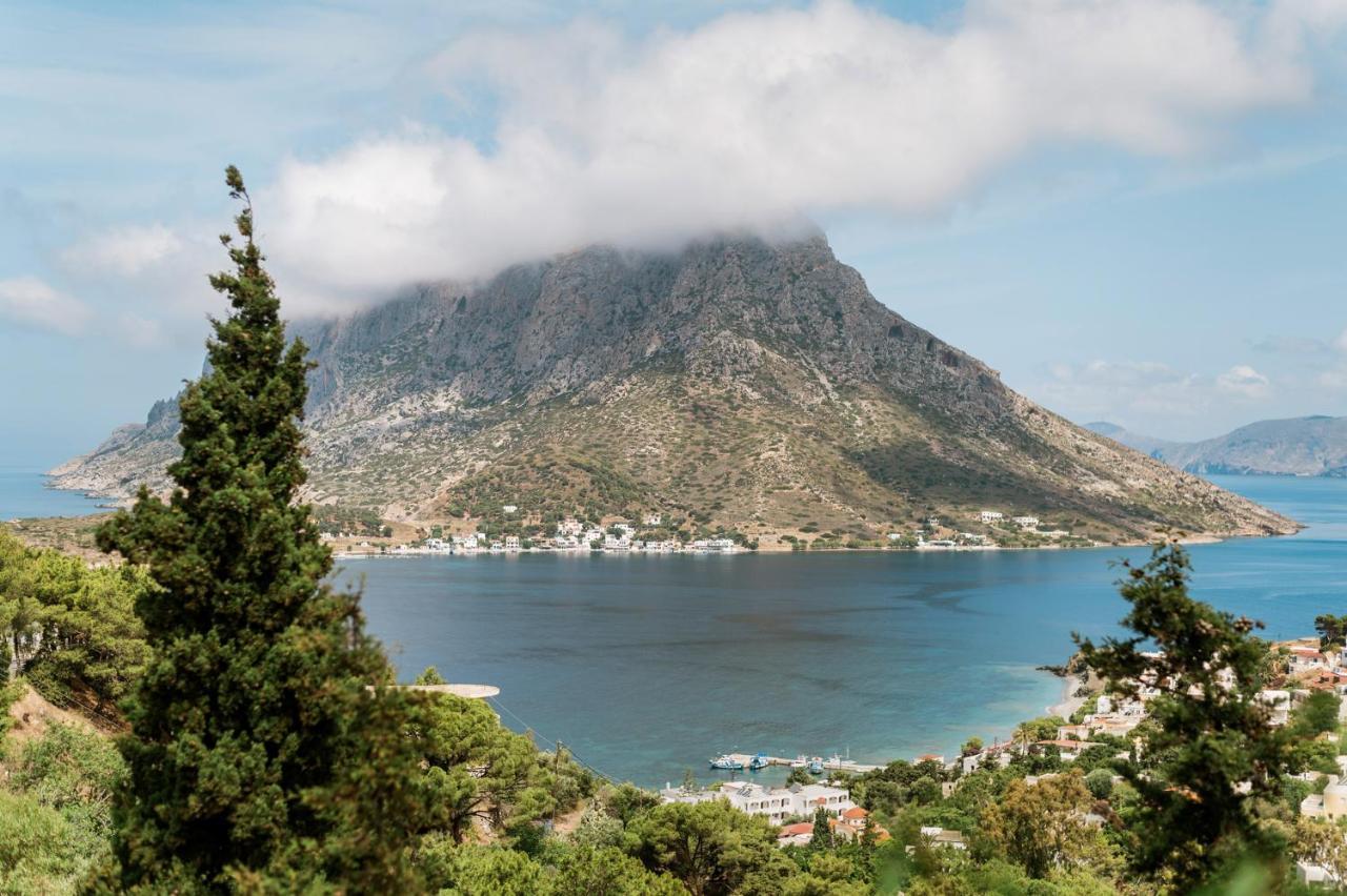 Menori Luxury Suite Panormos  Luaran gambar