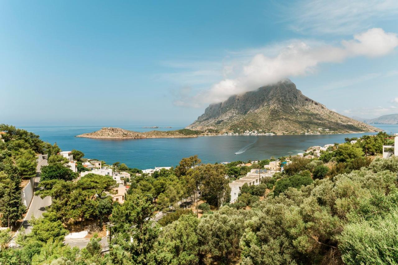 Menori Luxury Suite Panormos  Luaran gambar