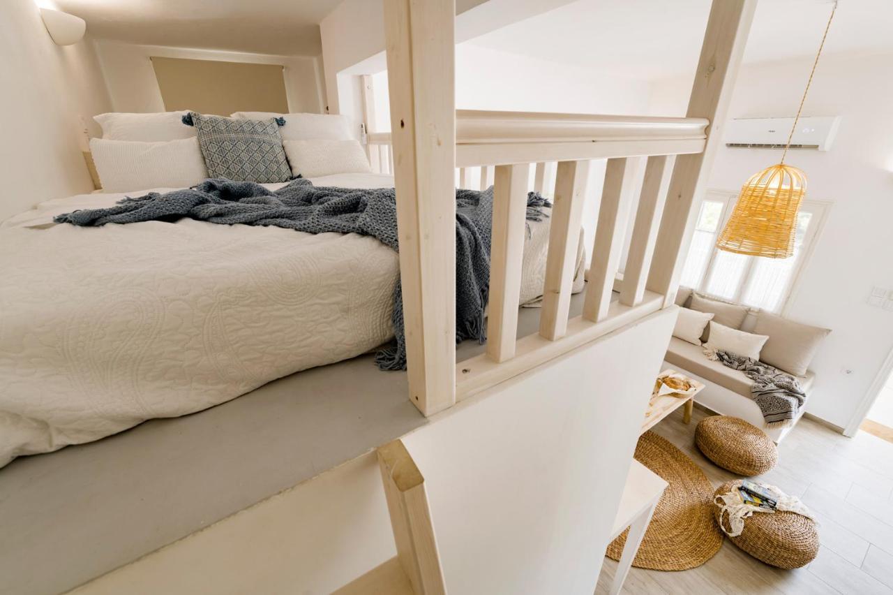 Menori Luxury Suite Panormos  Luaran gambar