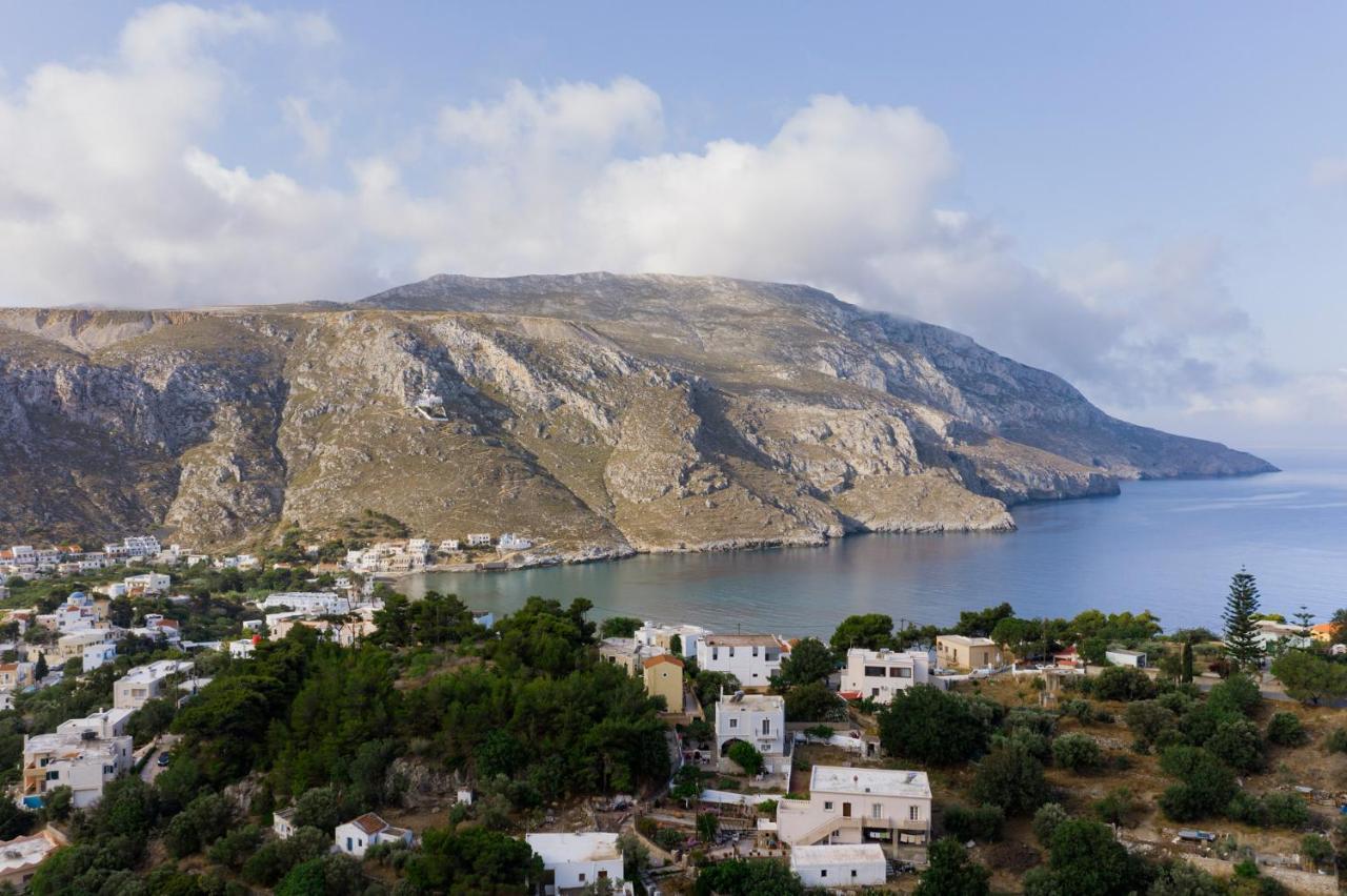 Menori Luxury Suite Panormos  Luaran gambar